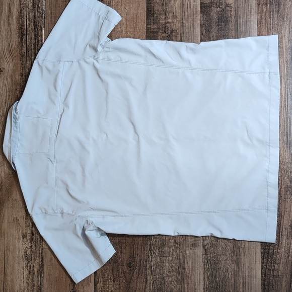 Kuhl Renegade Shirt Tufflex Fabric Size Medium in "Ash" Gray - Picture 6 of 11